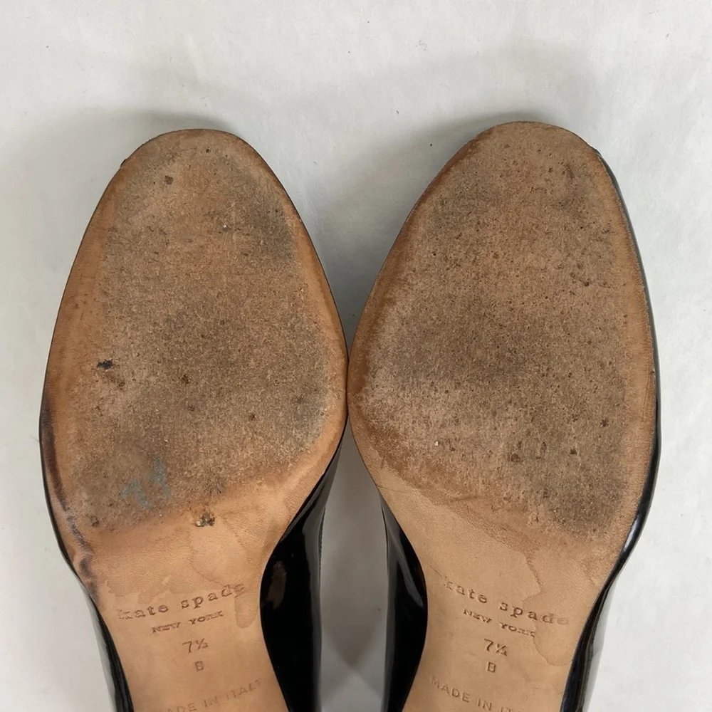 Kate Spade Giselle Oxford Patent Leather Peep Toe Perforated Trim Black Heels